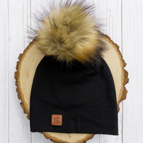 Peekaboo Homemade Black Slouchy Beanie with Pompom - Picture 1 of 1